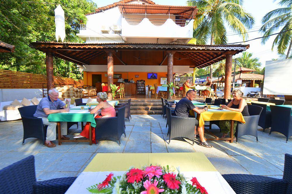 Silver Sands Sunshine - Angaara Candolim Eksteriør billede
